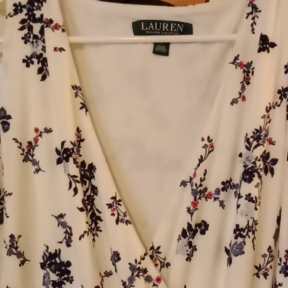 RALPH LAUREN 12 standard 💯 percent American floral polyester sleeveless dress.